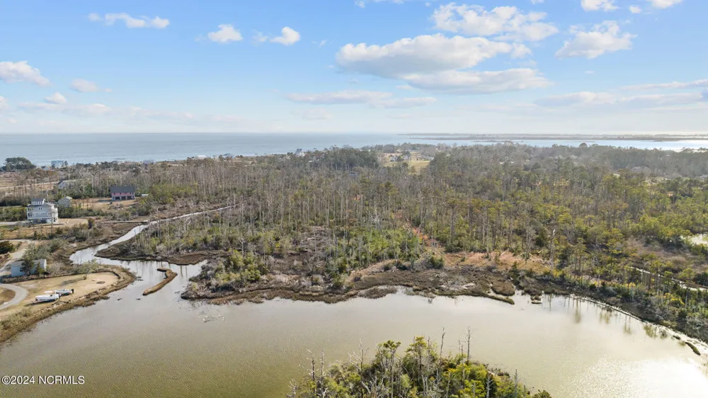 165 Goose Pond Road Marshallberg, NC 28553