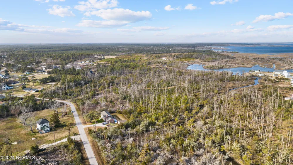 165 Goose Pond Road Marshallberg, NC 28553