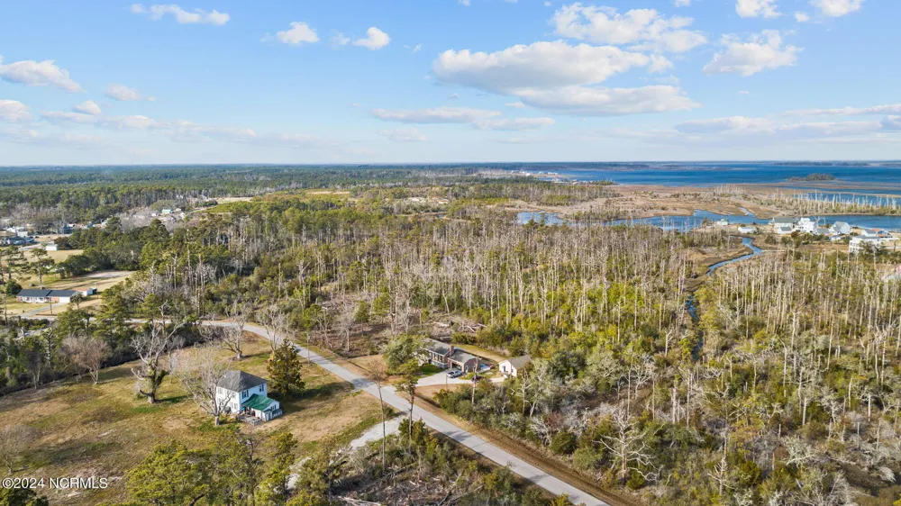 165 Goose Pond Road Marshallberg, NC 28553