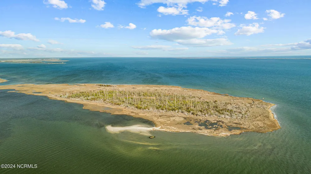 0 Bells Island Marshallberg, NC 28553