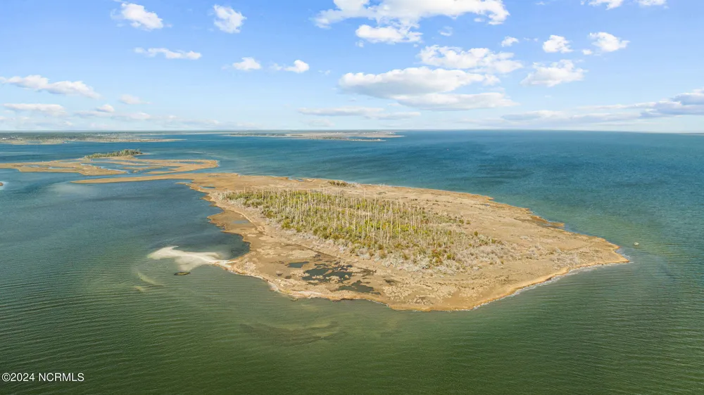 0 Bells Island Marshallberg, NC 28553