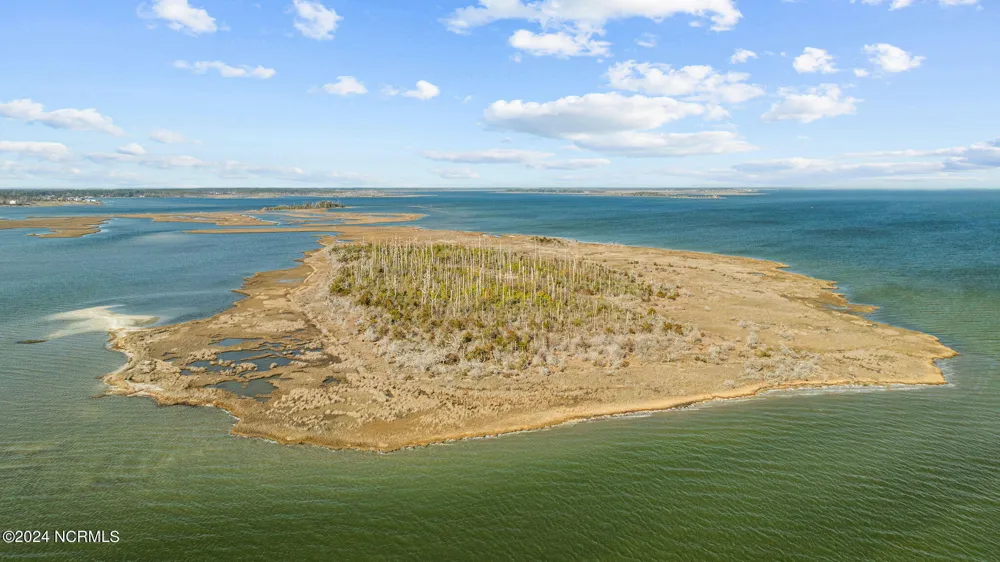 0 Bells Island Marshallberg, NC 28553