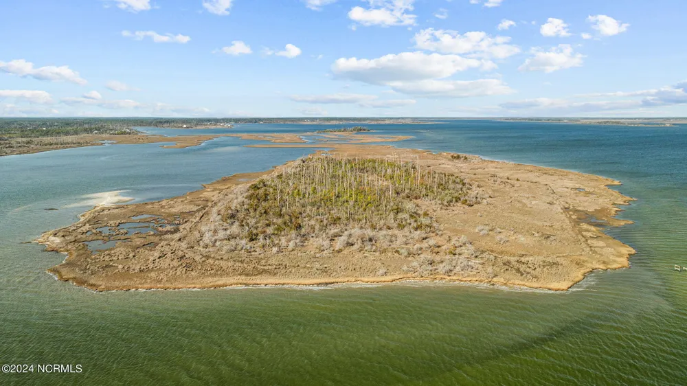 0 Bells Island Marshallberg, NC 28553
