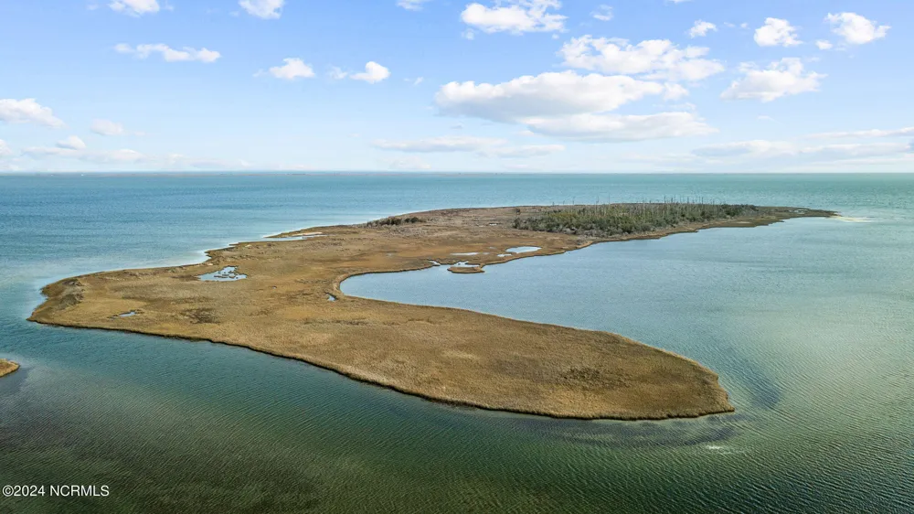 0 Bells Island Marshallberg, NC 28553