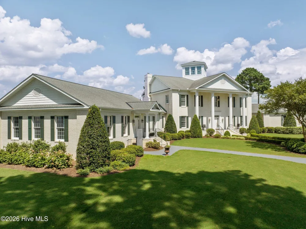 220 Pungo Shores Drive Belhaven, NC 27810