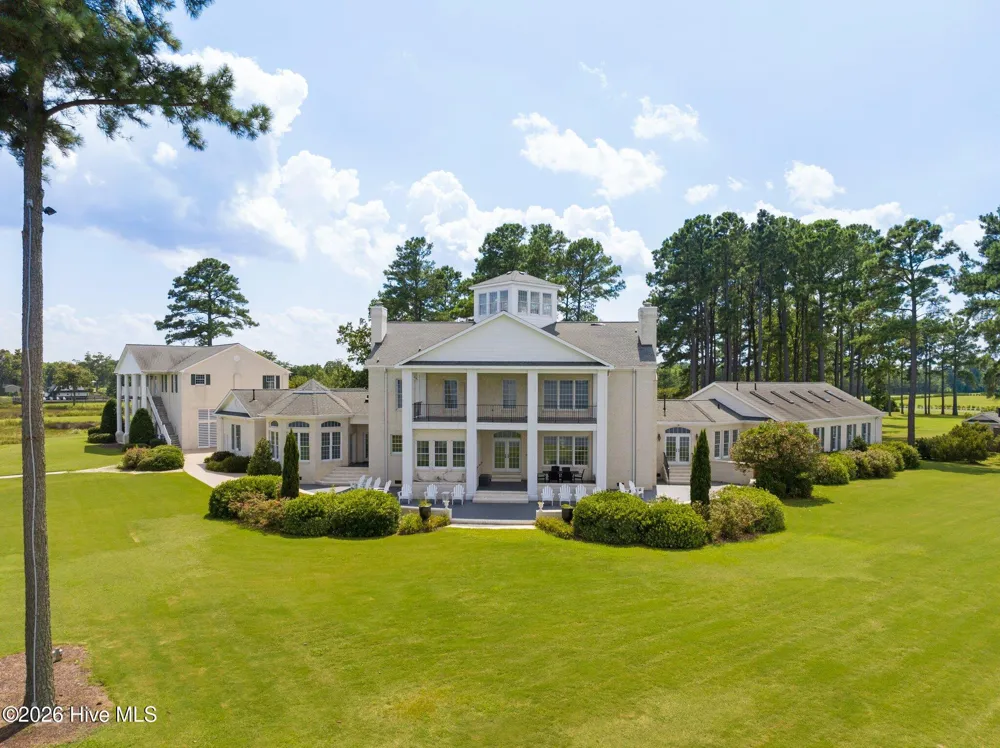 220 Pungo Shores Drive Belhaven, NC 27810