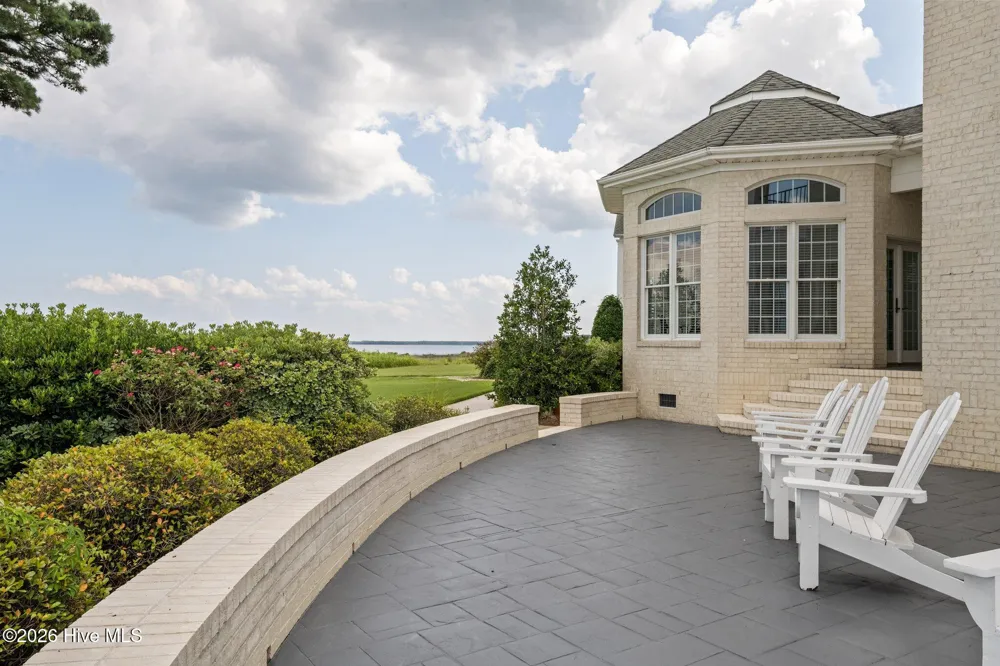 220 Pungo Shores Drive Belhaven, NC 27810