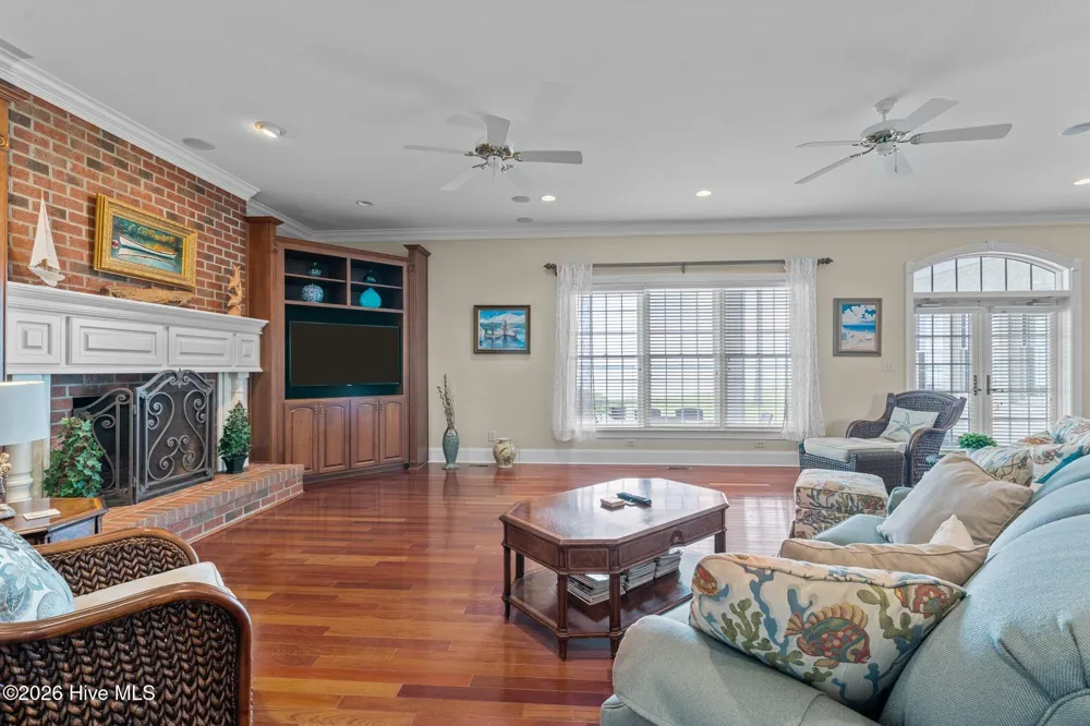 220 Pungo Shores Drive Belhaven, NC 27810
