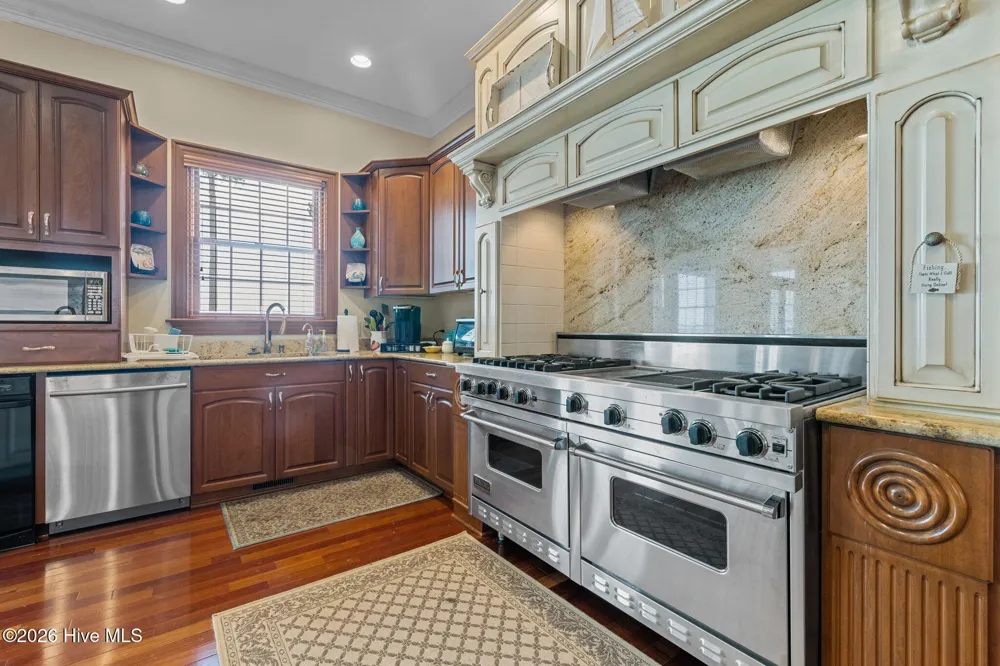 220 Pungo Shores Drive Belhaven, NC 27810