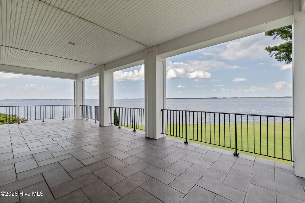 220 Pungo Shores Drive Belhaven, NC 27810