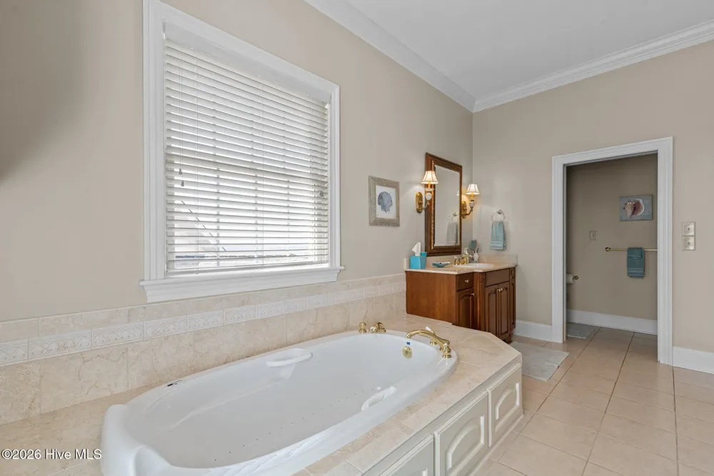 220 Pungo Shores Drive Belhaven, NC 27810