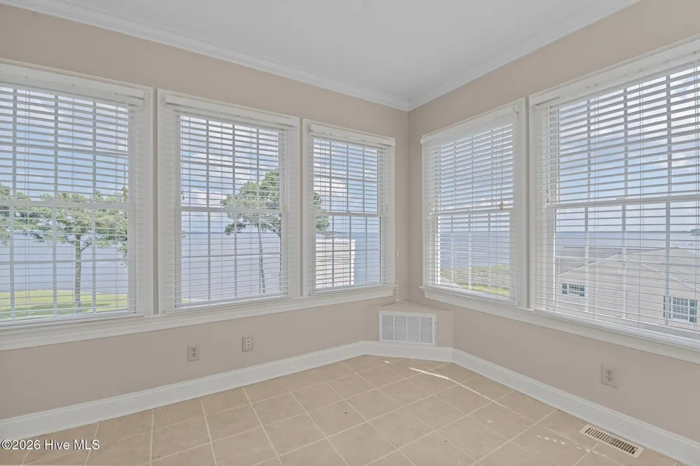 220 Pungo Shores Drive Belhaven, NC 27810