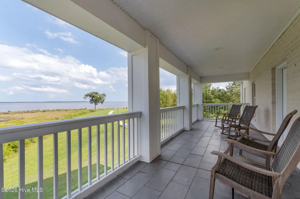 220 Pungo Shores Drive Belhaven, NC 27810