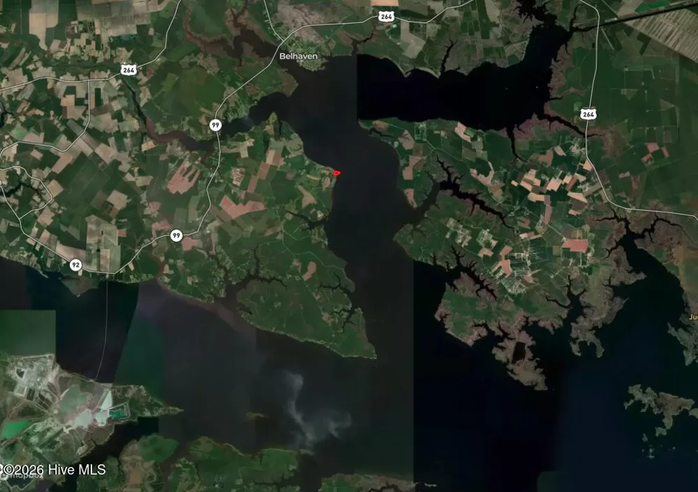 220 Pungo Shores Drive Belhaven, NC 27810