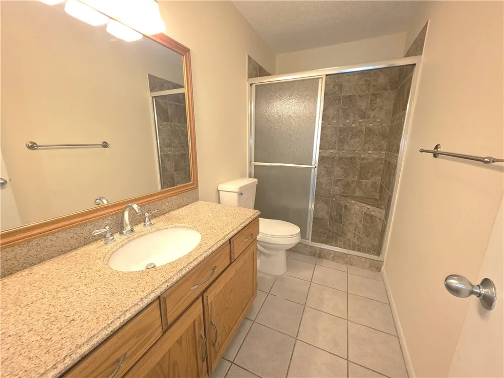 302 Saint Andrews Street #E-103 Rockport, TX 78382
