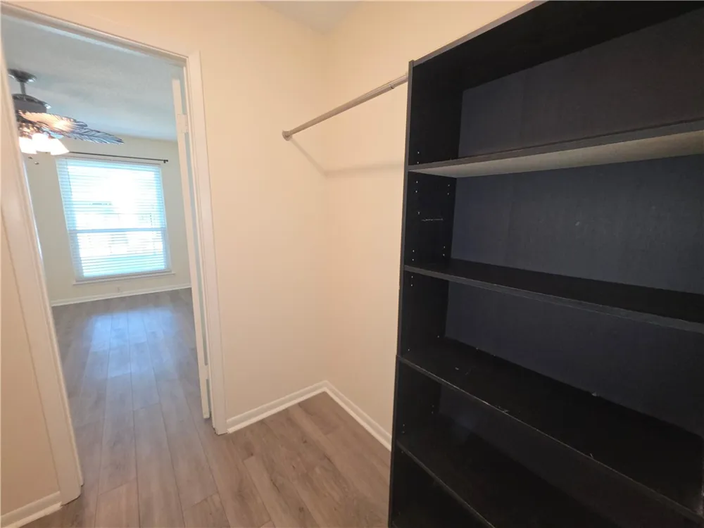 302 Saint Andrews Street #E-103 Rockport, TX 78382