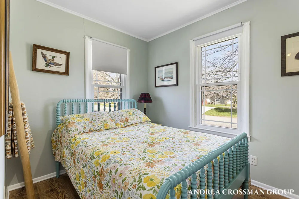 658 Allegan Street Saugatuck, MI 49453