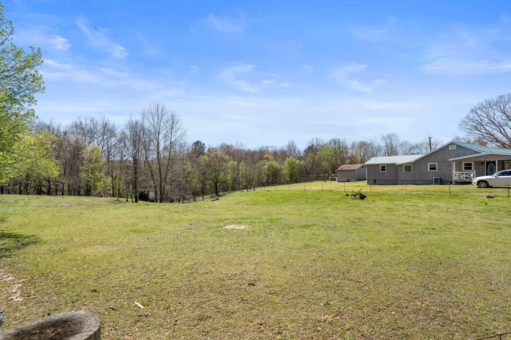 28 Old Eastbrook Road Estill Springs, TN 37330