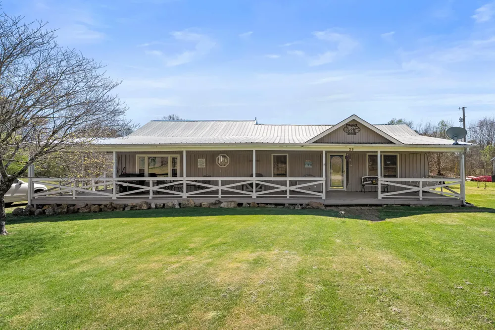 28 Old Eastbrook Road Estill Springs, TN 37330