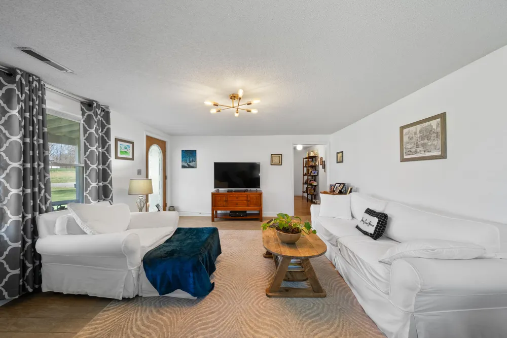 28 Old Eastbrook Road Estill Springs, TN 37330
