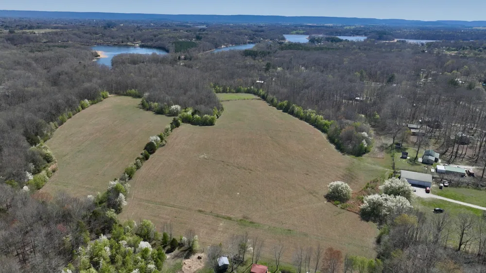 28 Old Eastbrook Road Estill Springs, TN 37330