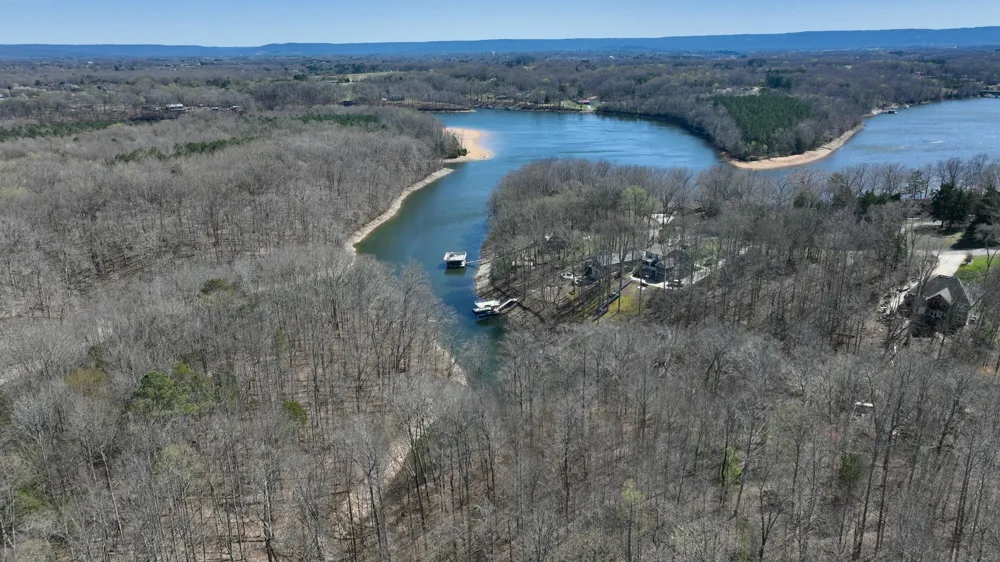 28 Old Eastbrook Road Estill Springs, TN 37330