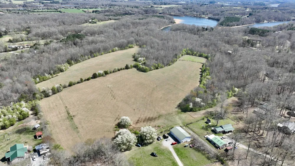 28 Old Eastbrook Road Estill Springs, TN 37330