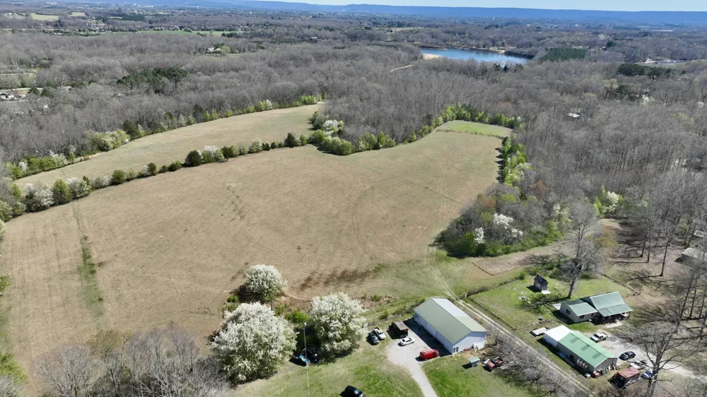 28 Old Eastbrook Road Estill Springs, TN 37330