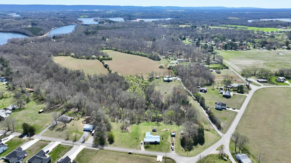 28 Old Eastbrook Road Estill Springs, TN 37330