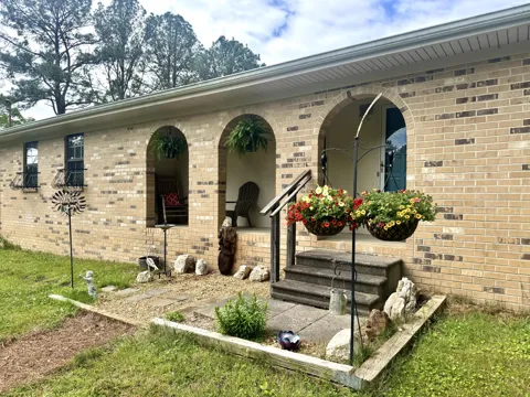 1127 Dean Corvin Lane
