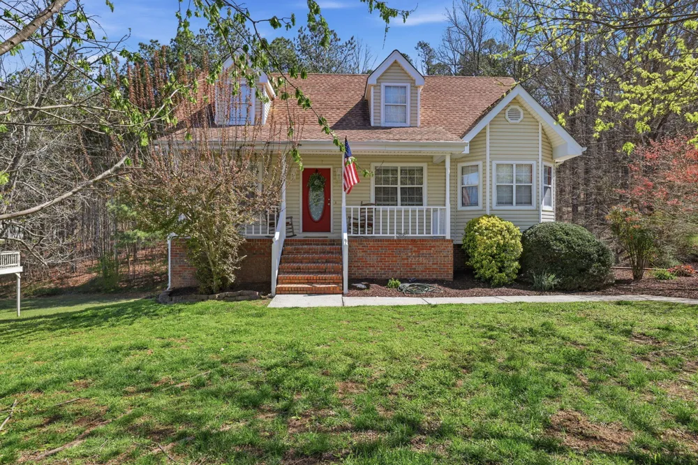 317 Middle View Drive Ringgold, GA 30736