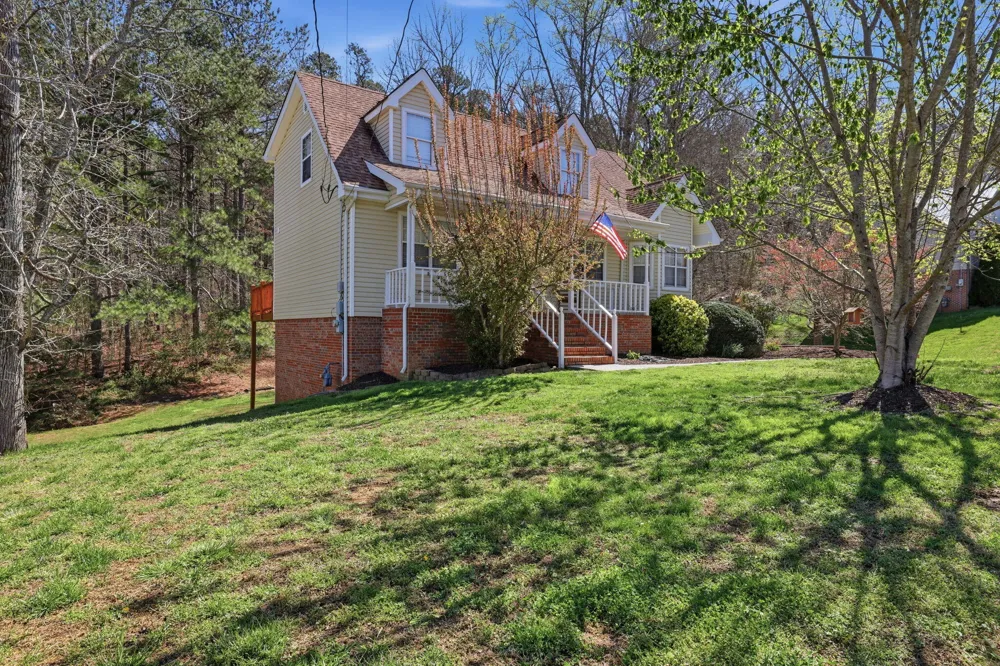 317 Middle View Drive Ringgold, GA 30736