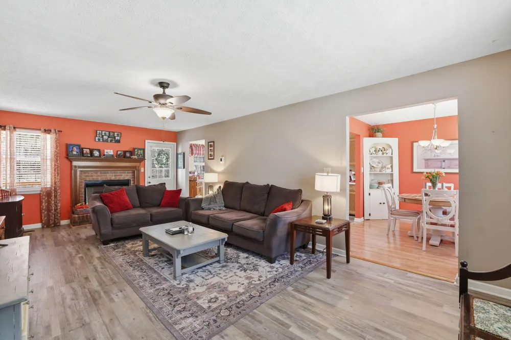 317 Middle View Drive Ringgold, GA 30736