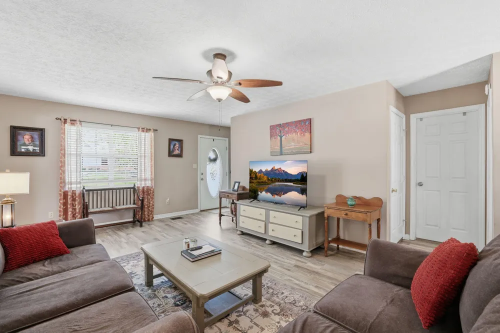 317 Middle View Drive Ringgold, GA 30736