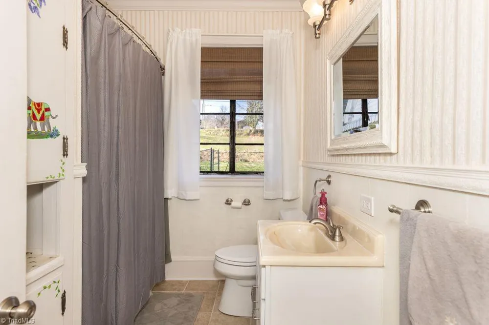316 D STREET North Wilkesboro, NC 28659