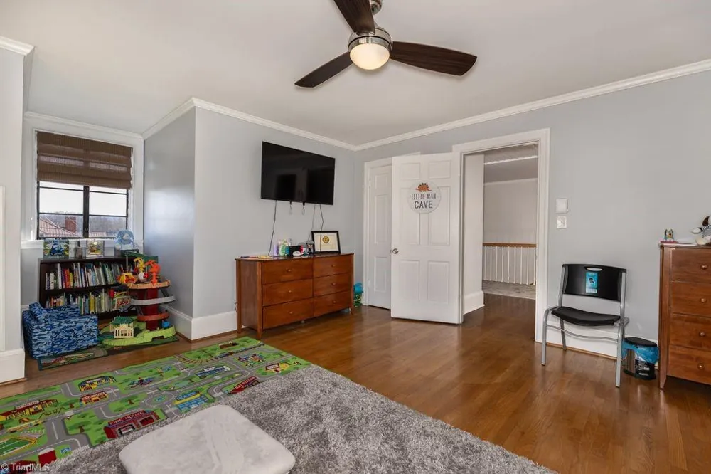 316 D STREET North Wilkesboro, NC 28659