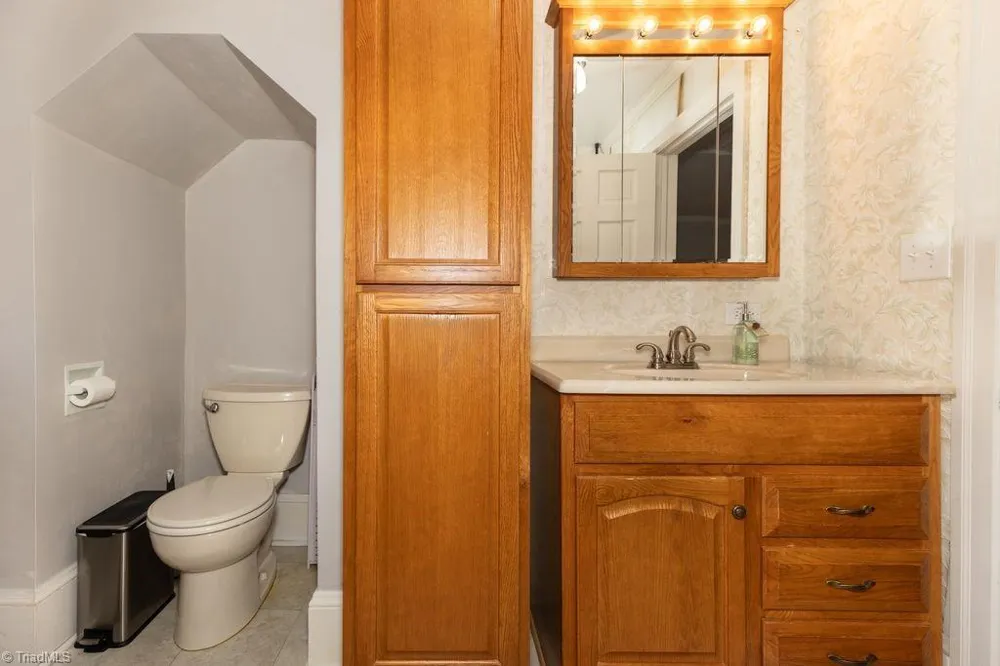 316 D STREET North Wilkesboro, NC 28659