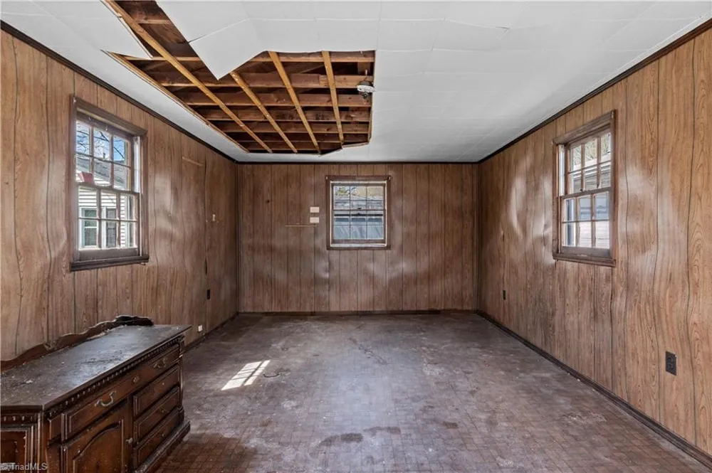 613 Nc Highway 67 Boonville, NC 27011