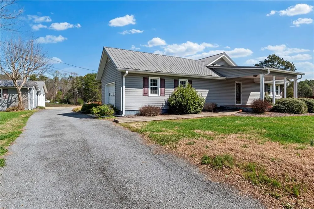 613 Nc Highway 67 Boonville, NC 27011