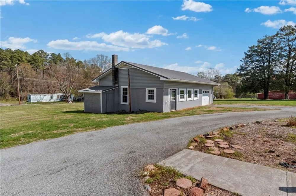 613 Nc Highway 67 Boonville, NC 27011