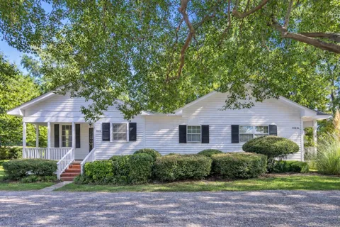 308 Belvedere Clearwater Road