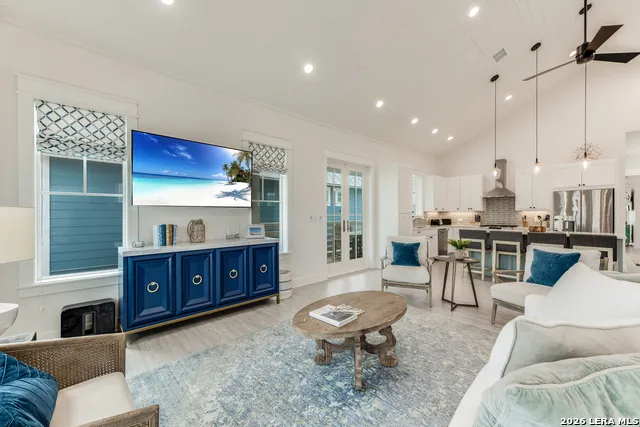 709 Sunrise Port Aransas, TX 78373