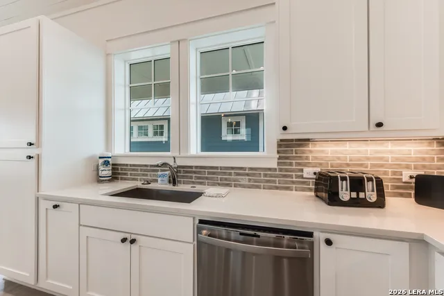 709 Sunrise Port Aransas, TX 78373