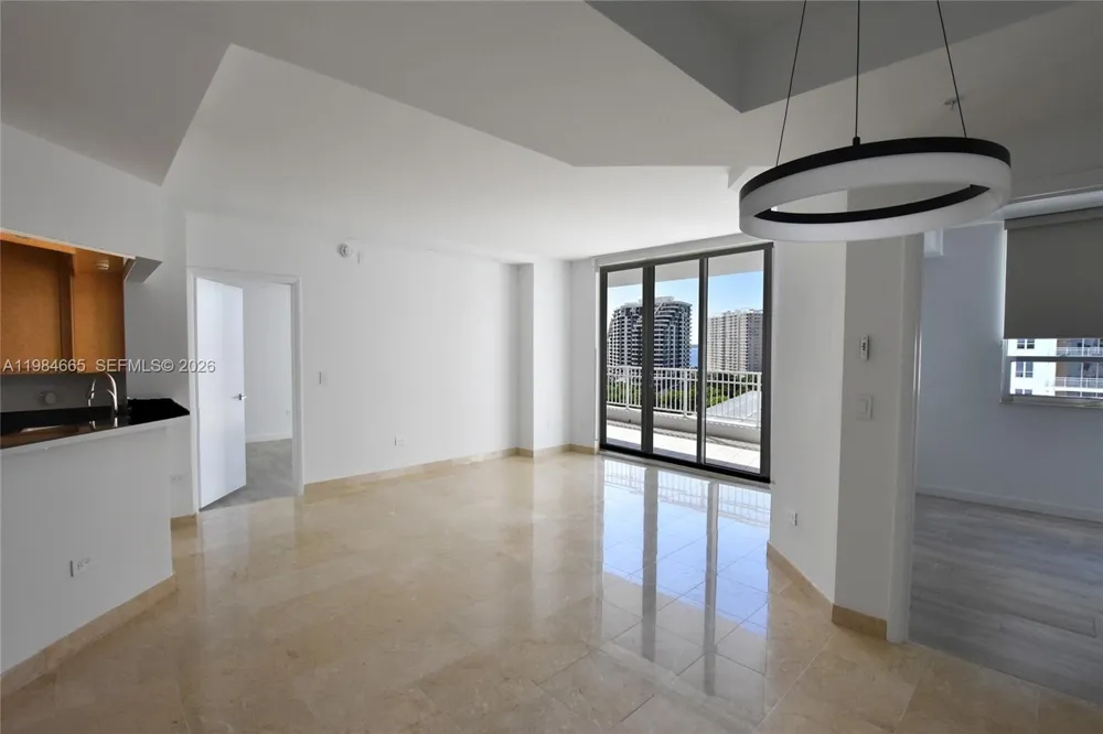 801 Brickell Key Blvd #1209 Miami, FL 33131