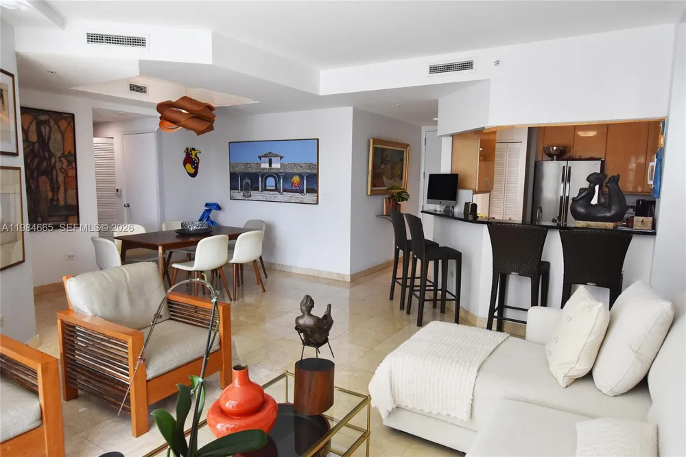 801 Brickell Key Blvd #1209 Miami, FL 33131