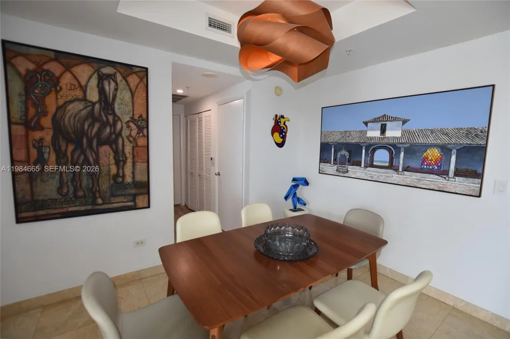801 Brickell Key Blvd #1209 Miami, FL 33131