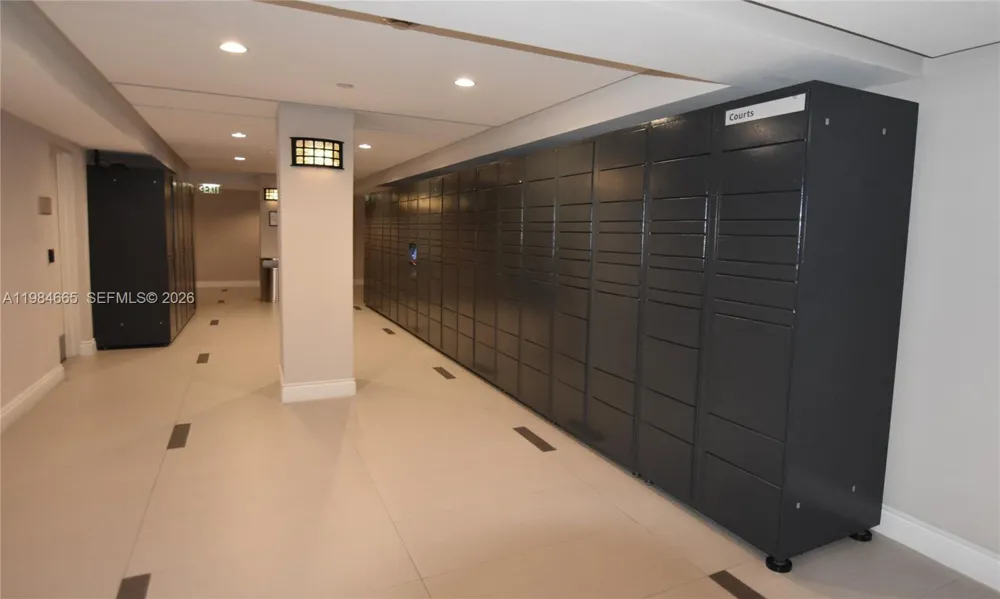 801 Brickell Key Blvd #1209 Miami, FL 33131