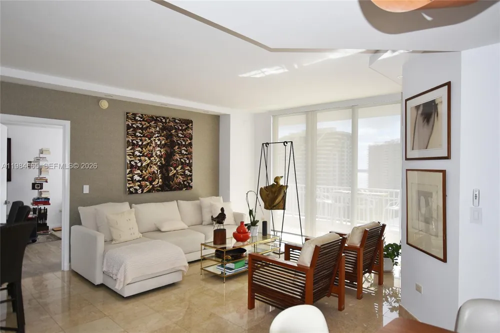 801 Brickell Key Blvd #1209 Miami, FL 33131