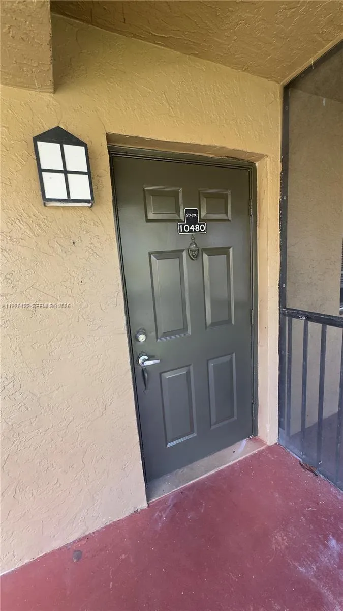 10480 NW 8th St #201 Pembroke Pines, FL 33026