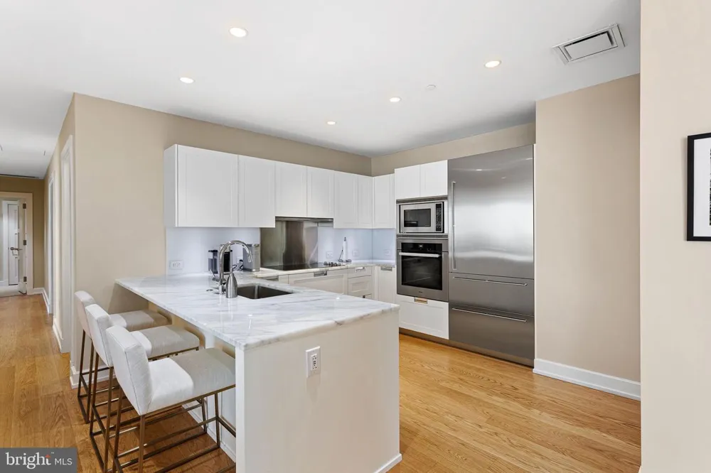 50 S 16TH STREET #5301 Philadelphia, PA 19102